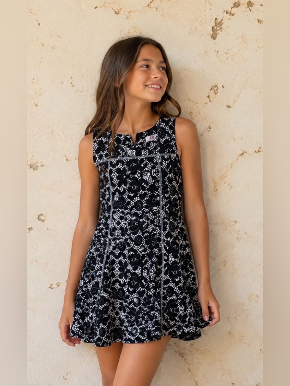 Gianni Bini Girls Party Dress Size 14 Black White Sleeveless Exposed Stitching
